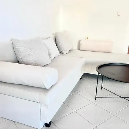 Seaview,parking & Garden 1br Sozopol-beach * Sozopol