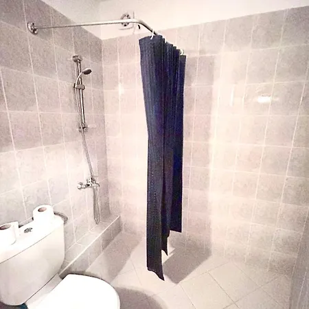 Seaview,parking & Garden 1br Sozopol-beach